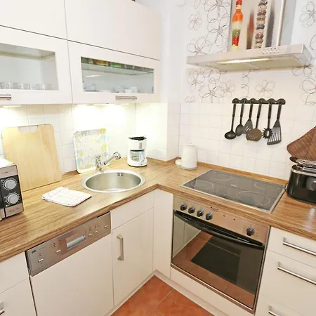 Residenz Falkenberg Whg. 06 *